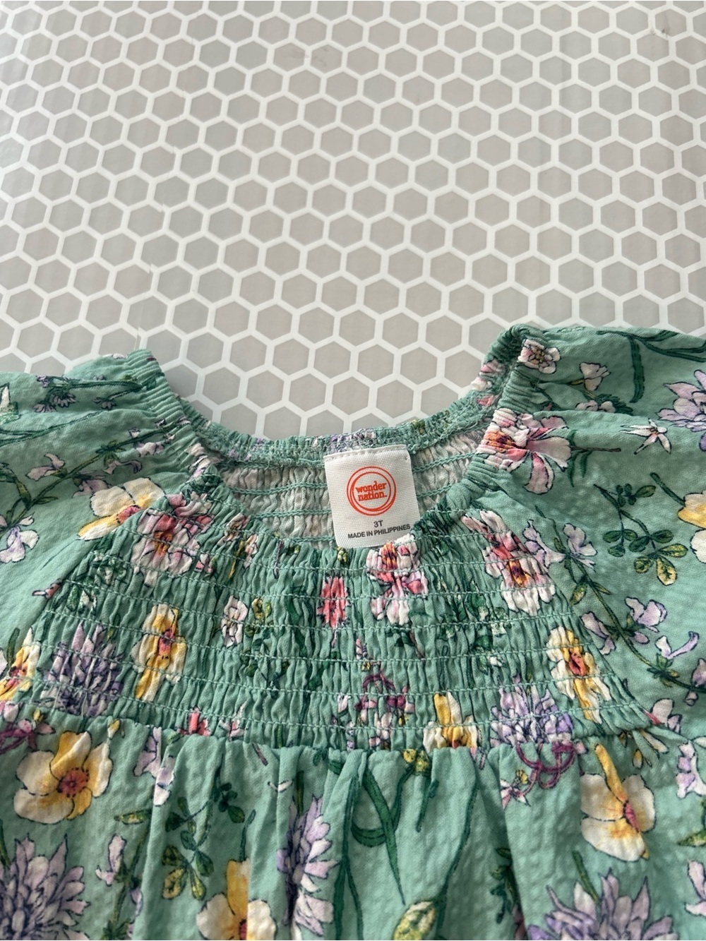 NWT Green Floral Smocked Dress with Pink, Yellow & Purple Flowers Size 3T - Picture 3 of 7